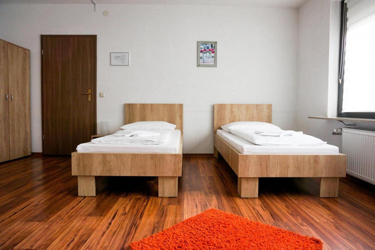 Hotel Kreuz Schwaebisch Gmuend Ngoại thất bức ảnh