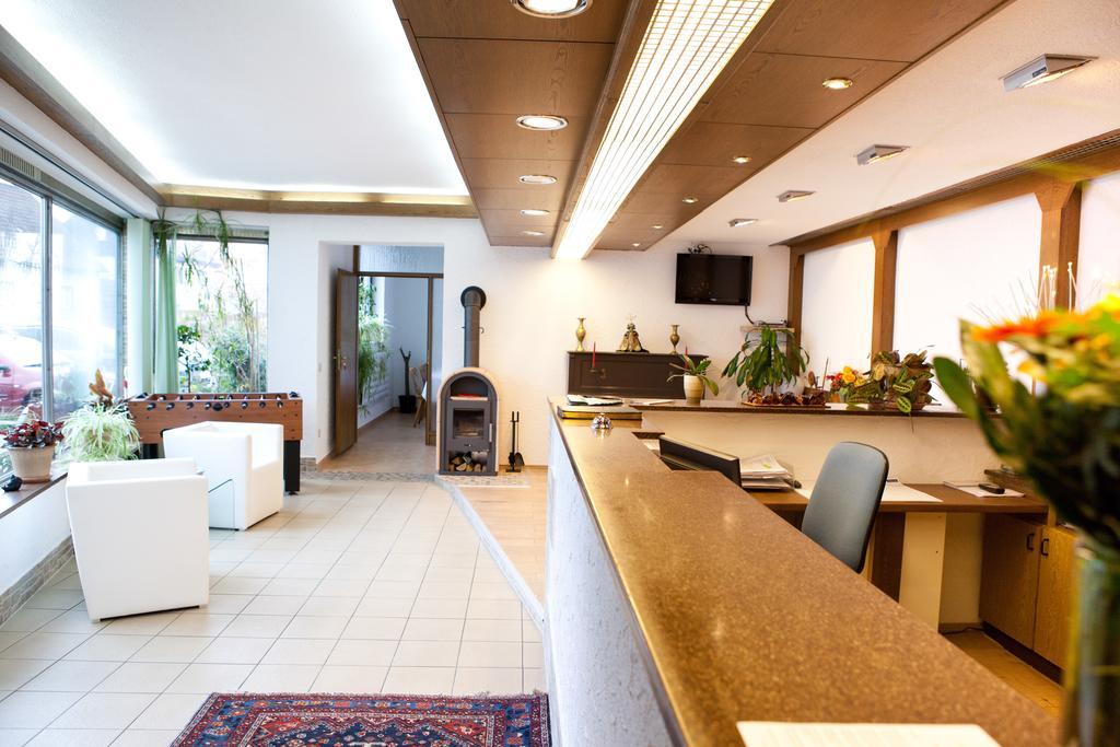 Hotel Kreuz Schwaebisch Gmuend Ngoại thất bức ảnh